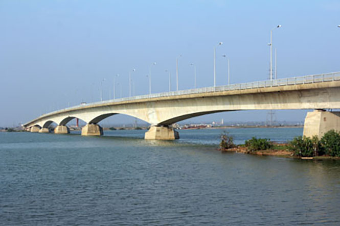 Cầu Gianh hôm nay.