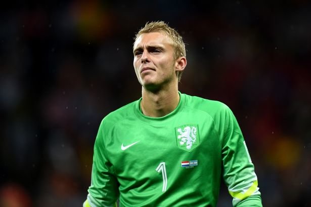 Thủ môn Jasper Cillessen phải nghỉ thi đấu 3 tuần vì chấn thương mắt cá. Ảnh: Getty Imgaes
