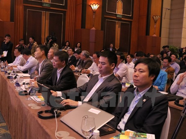 Công bố Báo cáo thường niên Chỉ số Năng lực cạnh tranh cấp tỉnh - PCI 2016. (Ảnh: Thi Uyên/Vietnam+)