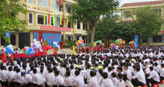 Năm học mới 2017-2018 toàn tỉnh tuyển trên 12.500 học sinh vào lớp 10 THPT.