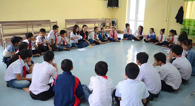 Một buổi sinh hoạt của câu lạc bộ giáo dục giới tính, sức khỏe sinh sản.