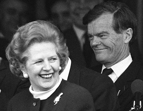 Ông Alan Clarke và cựu Thủ tướng Anh Margaret Thatcher. (Nguồn: Dailymail)