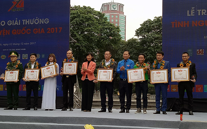 CLB đã vinh dự được Trung ương Đoàn và Chương trình tình nguyện Liên hợp quốc trao giải thưởng tình nguyện quốc gia năm 2017.