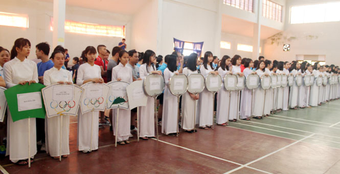 có 56 đơn vị tham gia giải cầu lông, bóng bàn Khối các cơ quan tỉnh lần thứ II.