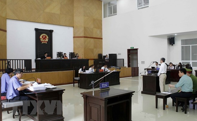 Quang cảnh phiên tòa. (Ảnh: Văn Điệp/TTXVN)
