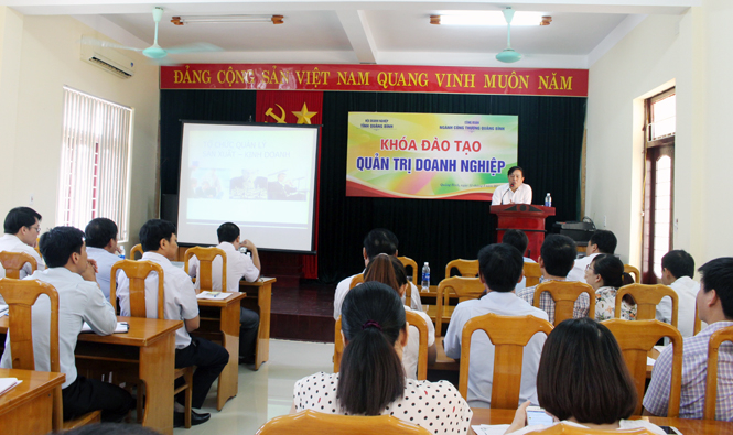 Toàn cảnh khóa đào tạo.
