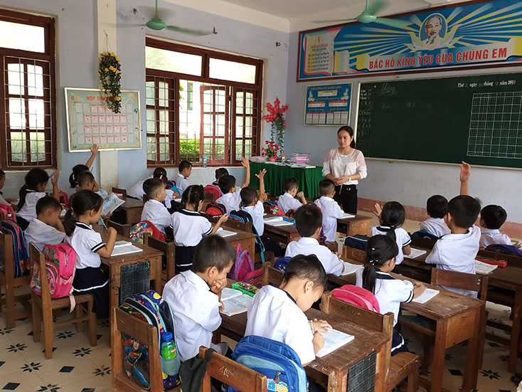 Một tiết học theo chương trình công nghệ tại Trường TH Quảng Thạch.