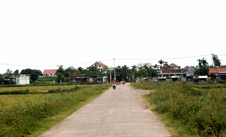Diện mạo nông thôn huyện Quảng ninh ngày càng khang trang.