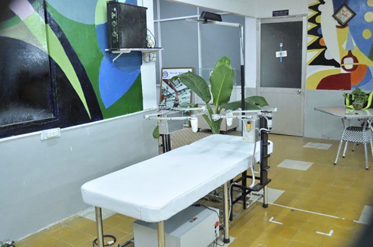 Tổng thể con robot mátxa của sinh viên - Ảnh: N.T.T.