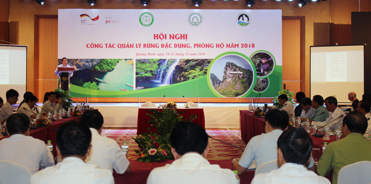 Toàn cảnh hội nghị.