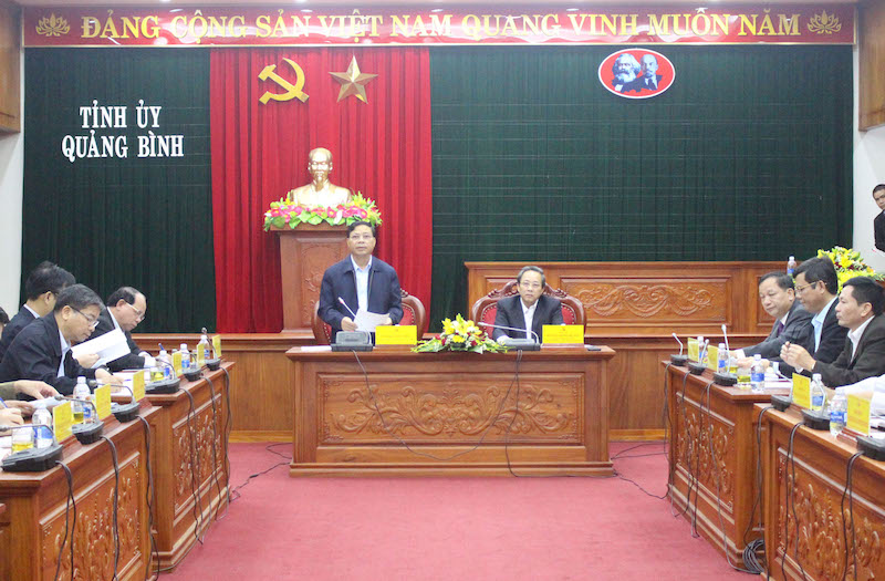 Đồng chí Phó Chủ nhiệm UBKT Trung ương phát biểu chỉ đạo tại buổi làm việc