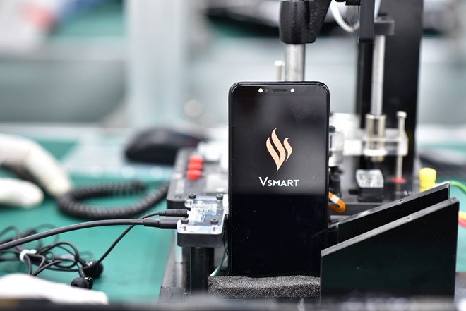 Các sản phẩm điện tử thông minh đầu tiên của Tập đoàn Vingroup sẽ được công bố vào ngày 14-12 tới. (Ảnh: PV)