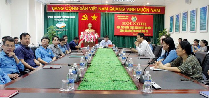Các đại biểu tham dự hội nghị tại điểm cầu tỉnh ta