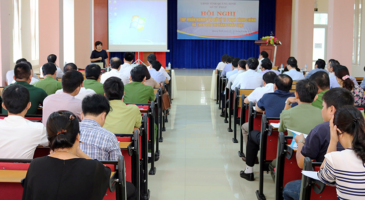 Đội ngũ cán bộ, công chức tại các cơ quan, đơn vị luôn được quan tâm bồi dưỡng về kỹ năng, năng lực TCTHPL, theo dõi tình hình thi hành pháp luật.