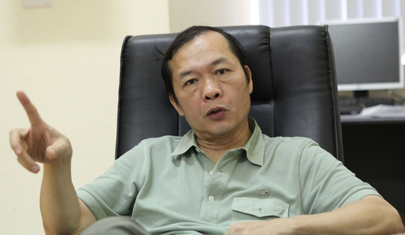  PGS.TS Nguyễn Hồng Phương, chuyên gia địa chấn - Trung tâm báo tin động đất và cảnh báo sóng thần - Viện Vật lý Địa cầu, khuyến cáo người dân cần nhớ dấu hiệu nhận biết sóng thần sắp ập đến và định hình hướng chạy thoát khỏi phạm vi sóng thần tấn công - Ảnh: TUẤN PHÙNG