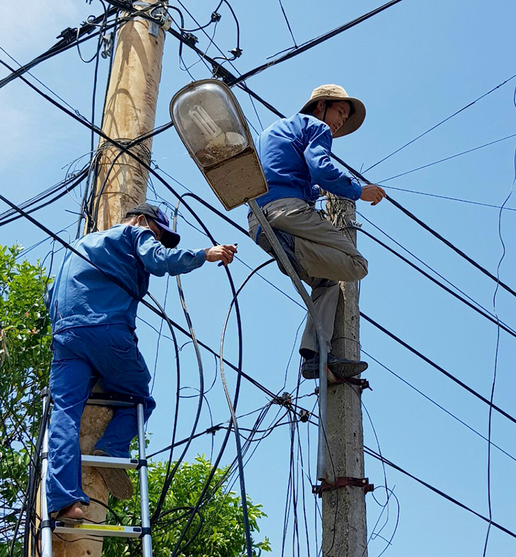 Nâng cấp hệ thống hạ tầng mạng lưới VT-CNTT.   