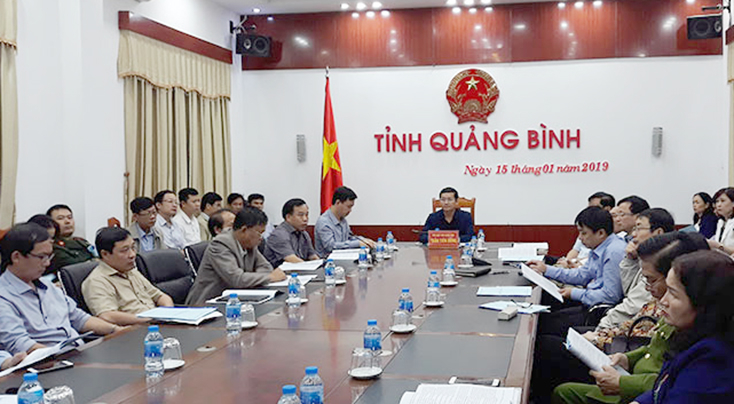 Các đại biểu tham dự hội nghị tại điểm cầu Quảng Bình.