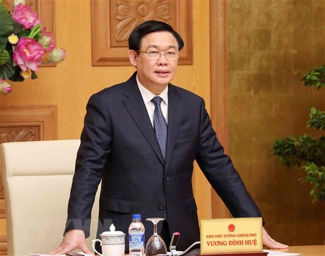 Phó Thủ tướng Vương Đình Huệ, Trưởng Ban Chỉ đạo Đổi mới và Phát triển doanh nghiệp phát biểu. (Ảnh: Văn Điệp/TTXVN)