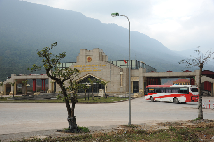 Cửa khẩu Quốc tế Cha Lo (đường 12A) hôm nay. Ảnh: Bách Chiến