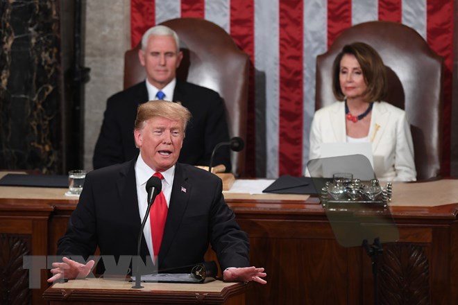 Đúng 9 giờ tối ngày 5-2 theo giờ địa phương, Tổng thống Mỹ Donald Trump đã đọc Thông điệp Liên bang lần thứ hai của mình. (Nguồn: AFP/TTXVN)
