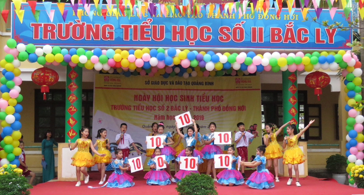 Các tiết mục văn nghệ…