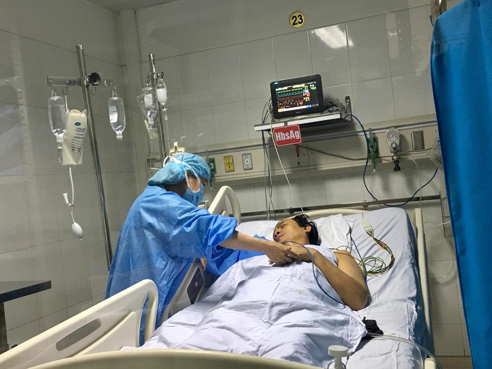  Nam bệnh nhân đang hồi phục sức khỏe sau ca ghép gan. (Ảnh: PV/Vietnam+)