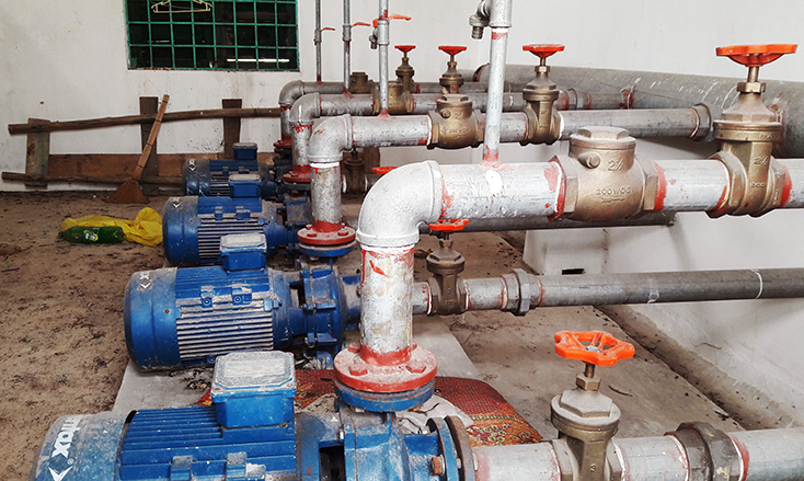 3/6 máy bơm của công trình đã có dấu hiệu hư hỏng.   