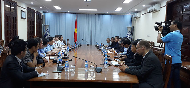 Toàn cảnh buổi làm việc