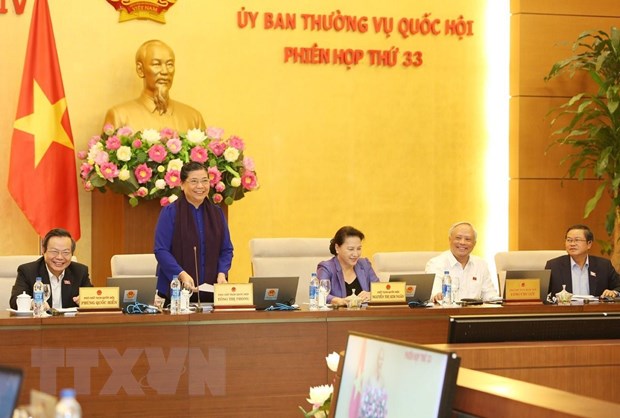 Phó Chủ tịch Thường trực Quốc hội Tòng Thị Phóng phát biểu. (Ảnh: Dương Giang/TTXVN)