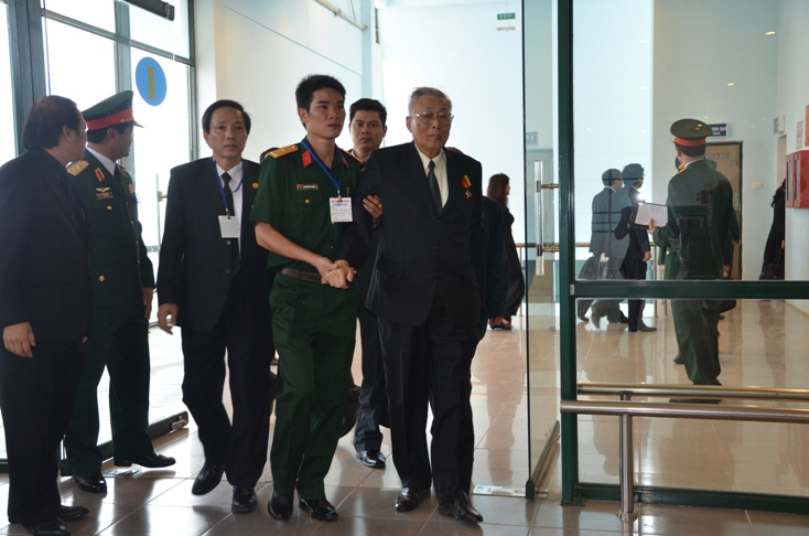 Trung tướng Đồng Sỹ Nguyên trong lần về Quảng Bình dự lễ an táng Đại tướng Võ Nguyên Giáp.