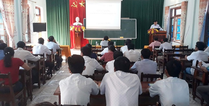 Các học viên tích cực nắm bắt các kiến thức quản lý tài chính