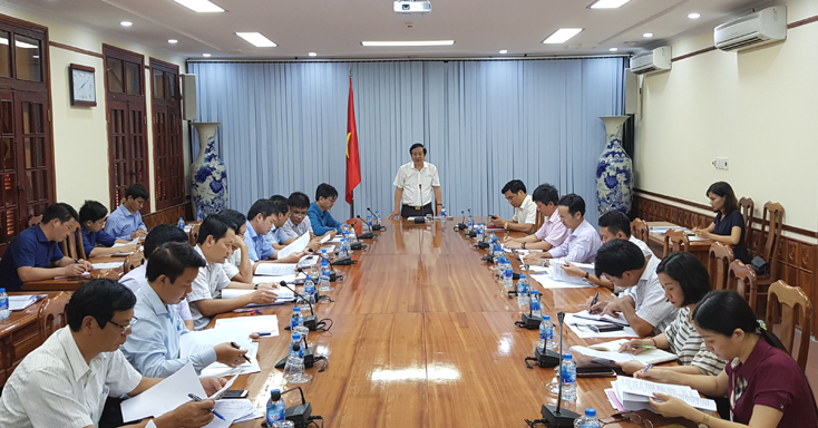 Đồng chí Nguyễn Xuân Quang, Phó Chủ tịch Thường trực UBND tỉnh kết luận cuộc họp.