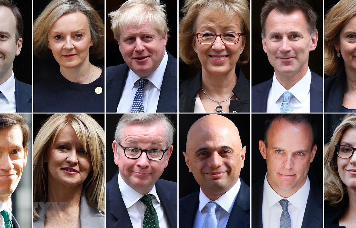 Cựu Ngoại trưởng Anh Boris Johnson (thứ 3 trái -trên) và các ứng cử viên có thể thay thế Thủ tướng Anh Theresa May. (Ảnh: AFP/TTXVN)