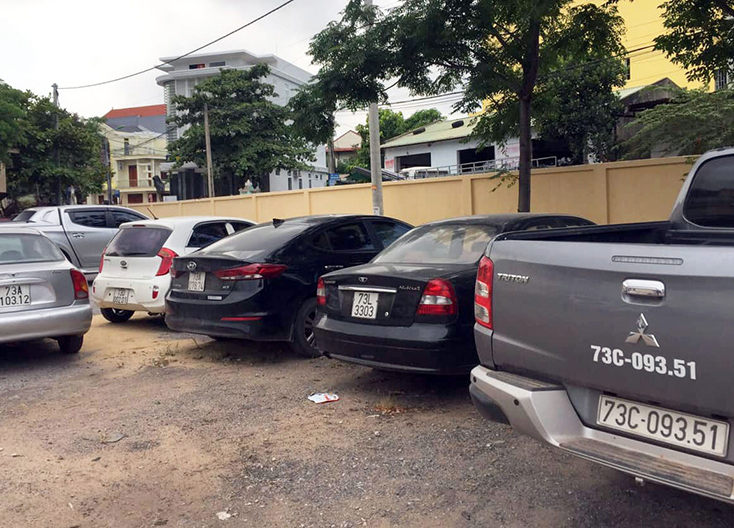  Các phương tiện vi phạm vị tạm giữ.