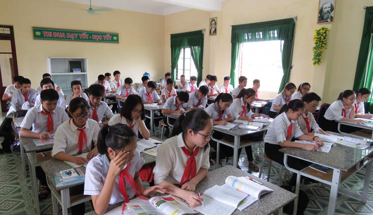 Tuyển sinh vào lớp 10 THPT năm học 2019-2020 thực hiện theo hai phương thức thi tuyển và xét tuyển.
