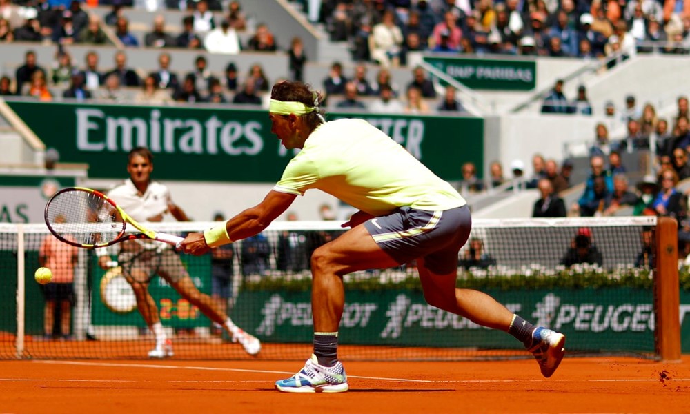   Nadal lại khiến Federer phải ôm hận ở Roland Garros. (Nguồn: Reuters)