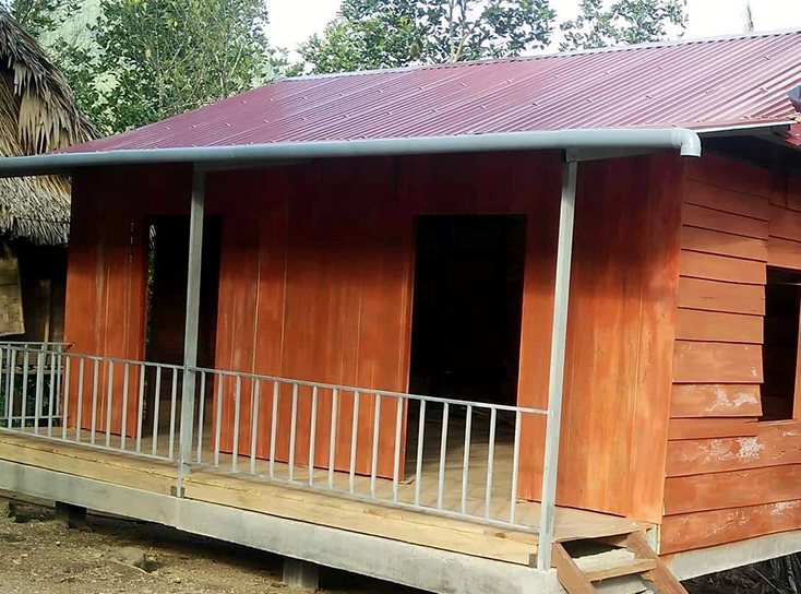  Những căn nhà “Đại đoàn kết” khang trang ở xã Trọng Hóa đã hoàn thành và đưa vào sử dụng.   
