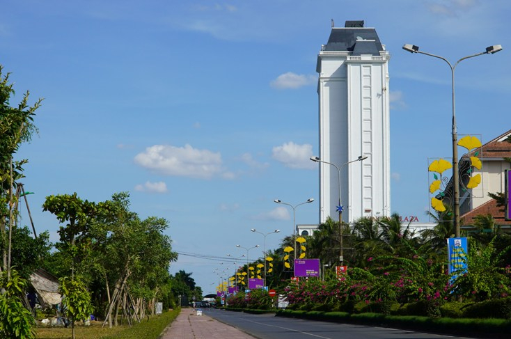 Phố biển và “những tầng cao mới”.