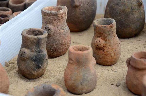  Cổ vật được tìm thấy bên trong lăng mộ thuộc nền văn minh Inca ở di chỉ khảo cổ Mata Indio thuộc vùng Lambayeque, Peru. (Nguồn: AFP/TTXVN)
