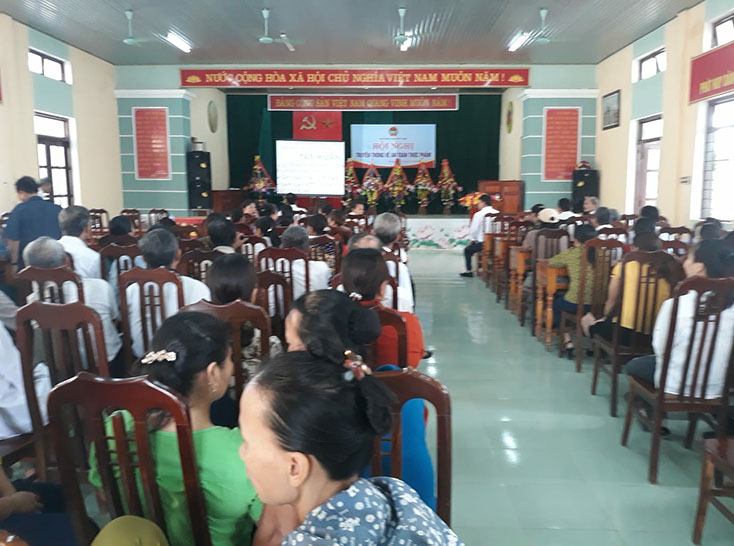 Các hội viên tham gia hội nghị 