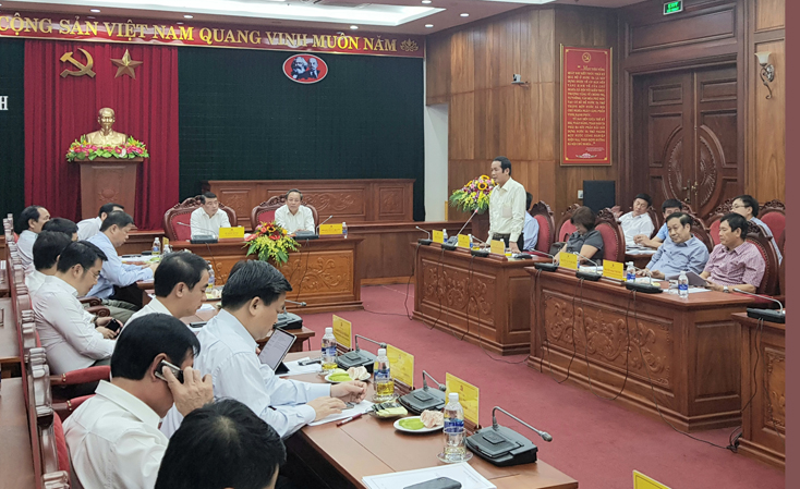 Đồng chí Trần Công Thuật phát biểu tại buổi làm việc.