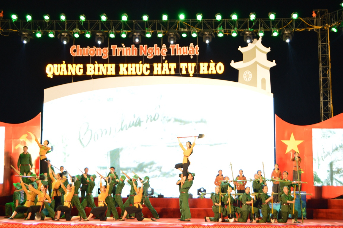 Một tiết mục xuất sắc tham gia liên hoan công diễn trong chương trình nghệ thuật “Quảng Bình khúc hát tự hào”