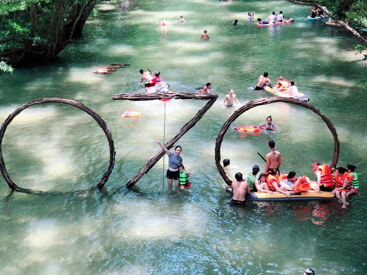 Công viên Ozo thu hút sự quan tâm của du khách thời gian qua.