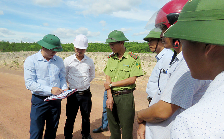 Qua ý kiến của các bên liên quan, chưa có cơ sở kết luận có hay không việc ông Hà Minh Quang bán đất cho DN Trường Thọ phục vụ cho việc thi công đường PCCC. 