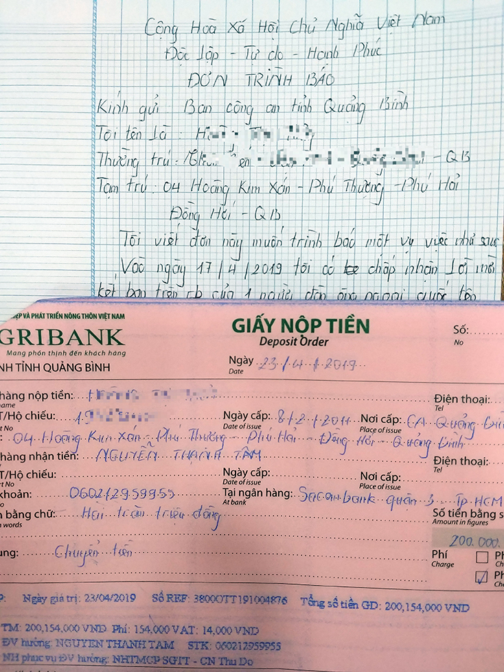 Đơn trình báo cơ quan Công an và biên lai chuyển tiền của chị Hoàng Thị T.