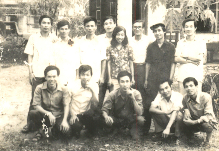 Các nhà thơ, nhà văn thời kỳ Bình Trị Thiên 