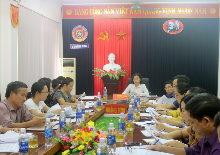 Các đại biểu tham dự tại điểm cầu trực tuyến Quảng Bình