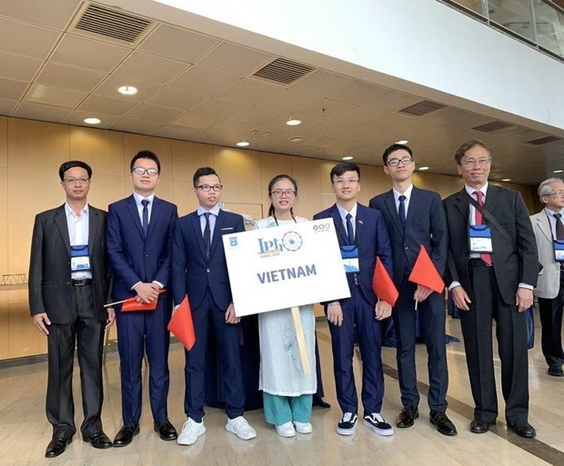 Với thành tích 3 huy chương vàng, 2 huy chương bạc đoàn Việt Nam xếp thứ 4 của cuộc thi. (Nguồn: moet.gov)