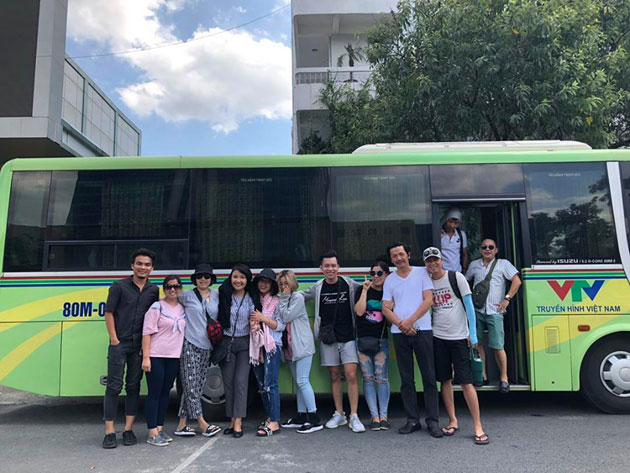  Đoàn làm phim đi quay tại Hà Nội trong cái nắng 40 độ.