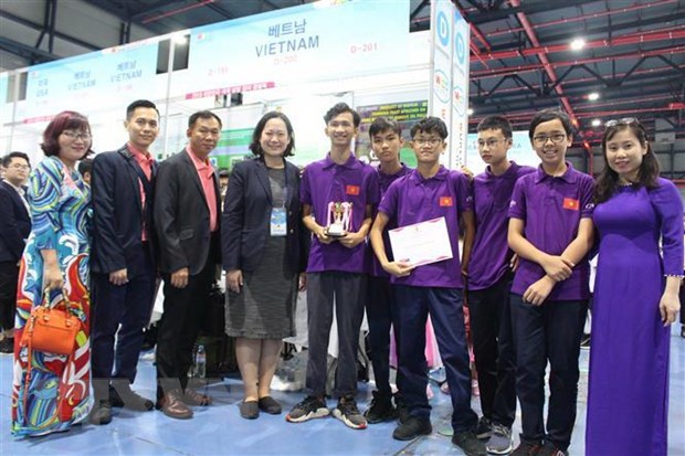 Đoàn học sinh Việt Nam tham dự Cuộc thi Olympic Phát minh và Sáng chế thế giới (WICO) năm 2019. (Ảnh: TTXVN phát)